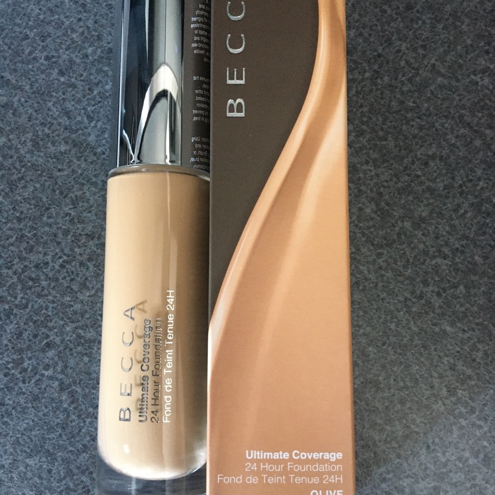 BECCA  OLIVE Ultimate Coverage 24 hour foundation